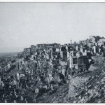 361 - Talas, la ville haute arménienne, avec ses églises (CPA M.P.).