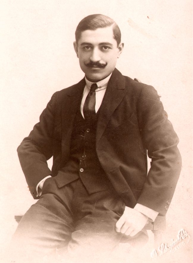 Պարոն Յարութիւն Ծուլիկեան, Կահիրէ, 1925 թ.։