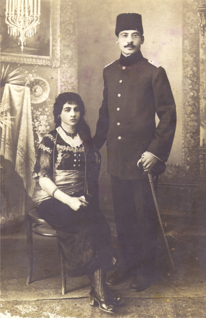 Զարուհի եւ Սեփոնիկ Նշանեաններ, Կոնիա, 1912 թ.։
